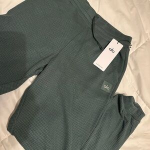 ALO Yoga Waffle Knit Joggers - Clover Green